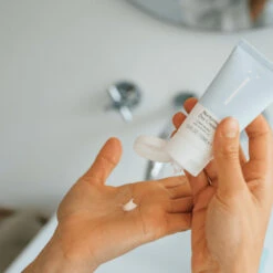 Naif Beschermende Dagcrème -Verzorgingsproducten 986323 4